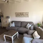 Favorite Place Modern Retreat *