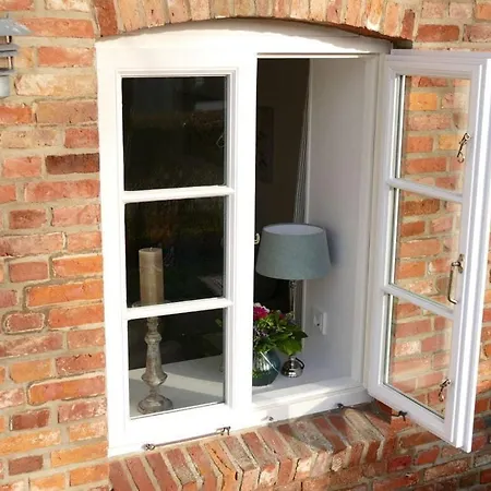 Favorite Place Modern Retreat *